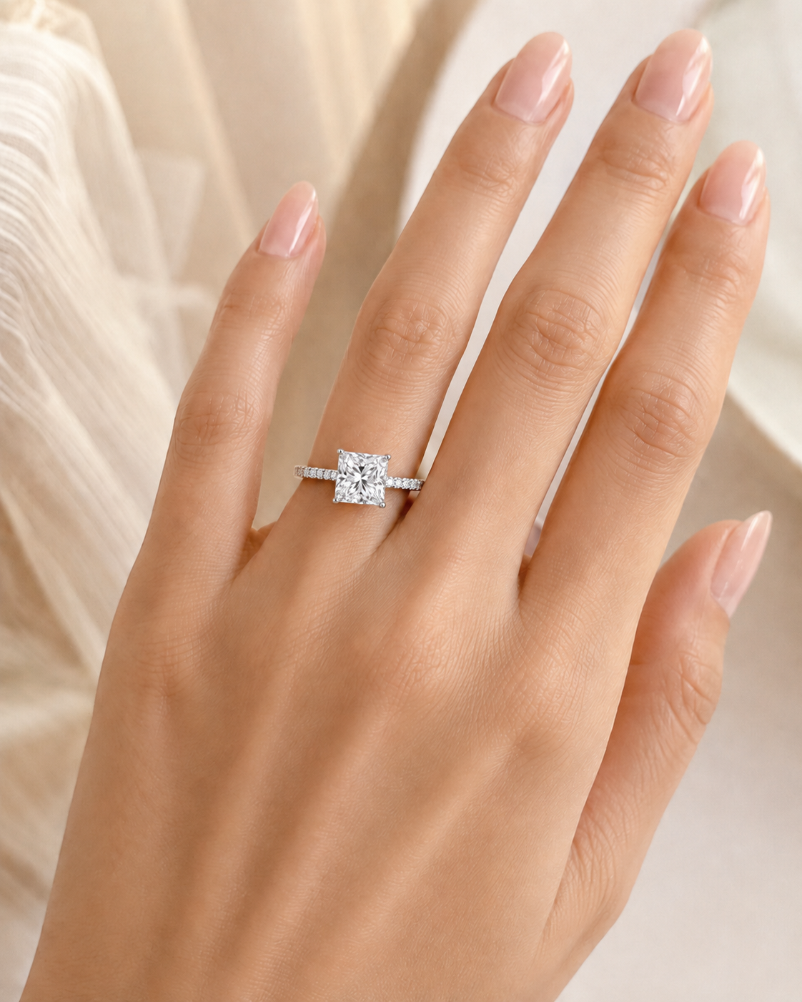 Vendôme Ring — Radiant moissanite