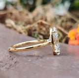 Séraphine Ring — 4-carat Oval Moissanite