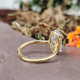 Séraphine Ring — 4-carat Oval Moissanite